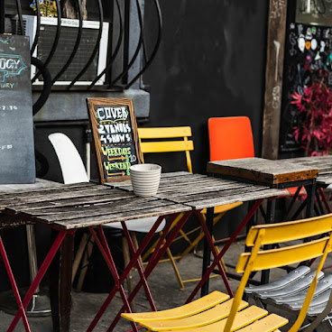 Ornithology Jazz Club by null