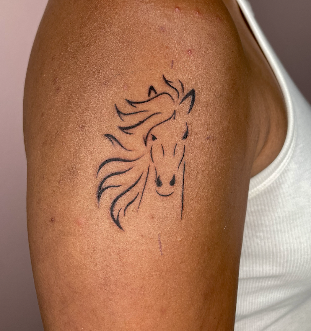 17255 Studio Tattoo Begur