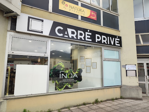 CARRÉ PRIVÉ - Thumbnail