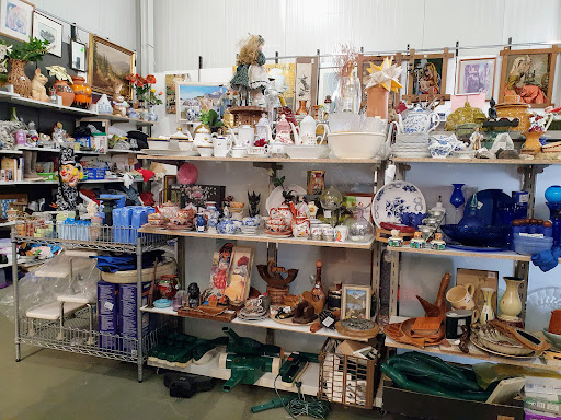Dauerflohmarkt Regalvermietung Vielfalt in Kall, Thrift Shop - Thumbnail