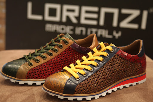 Ciak Schuhwaren Gallery - Italy