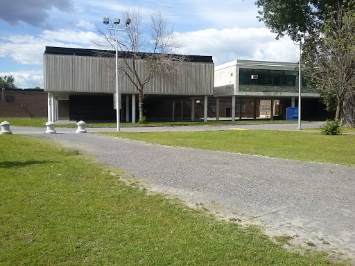 École Saint-Maxime - Visual