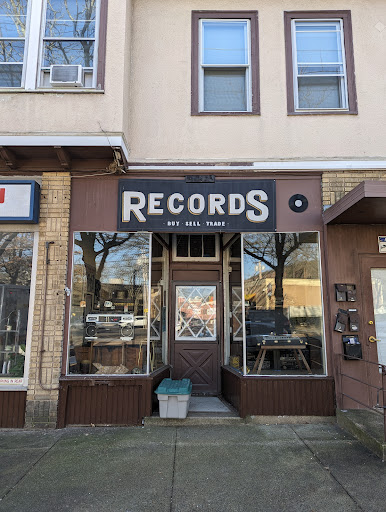 Records - Visual