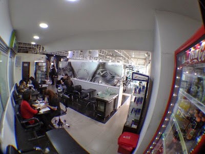 Photos of Mart&iacute;n Vidal Barber Cedritos