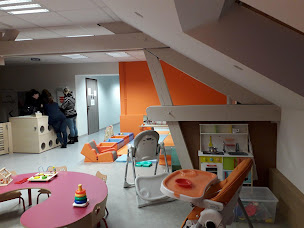Photo n°2 de Micro-crèche et Boutique HAND'OUCEUR à Le Syndicat (Boutique de cadeaux)