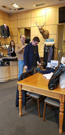 Knight's Menswear Gallery - United States