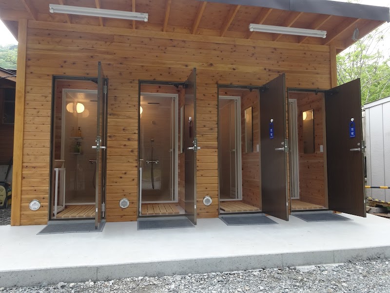 バウアーハウスジャパン キャンプ場