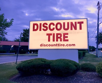 Photos of Discount Tire Store - Mount Prospect, IL