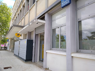 Photo n°10 de La Poste à Bron (Poste)