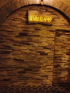 Gillan salon & spa Shapes Branch karachi