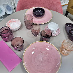 Photo n°32 de Eurotable : mobilier et art de la table à Bergerac (Magasin d'ameublement d'extérieur)