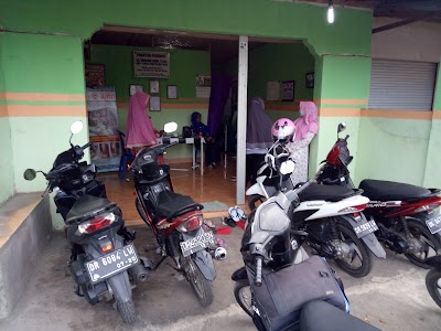 Photos of AWCC Pusat Perawatan Luka Modern Lombok