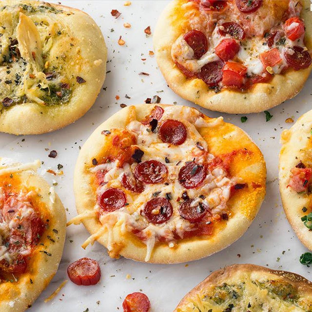 мини пицца. рецепт теста для мини пиццы.