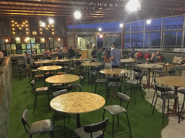 Mad Monkey Hostel Cebu City