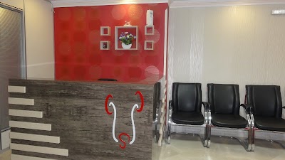 Photos of Dr Jabbari