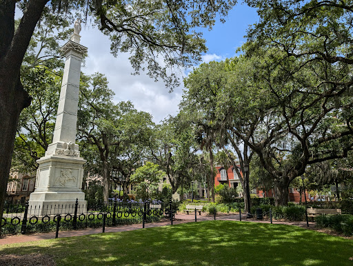 Monterey Square - Visual