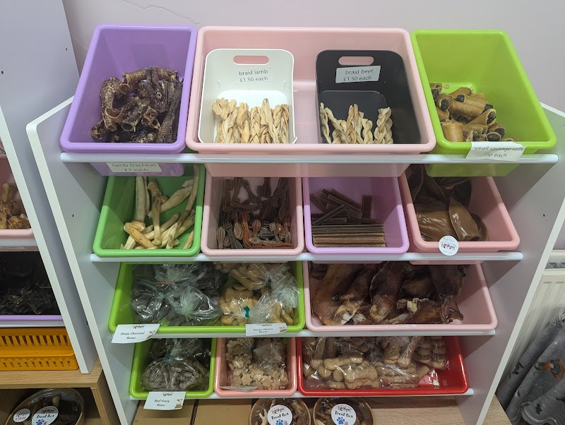 Tails of the Town photo 3