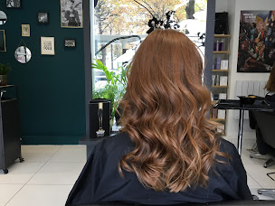 Photo n°37 de Amélie ... Coiffeur Paris 15 à Paris (Salon de coiffure)