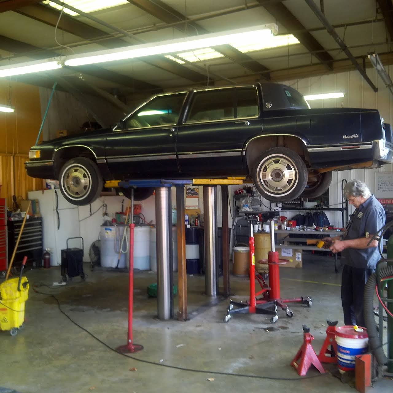 Decatur Pro Auto Repair - AF1QipP58CW9S2C2aJO5ZvTMPPB1v7vERfUq1HllknHs=s1280 P No V1