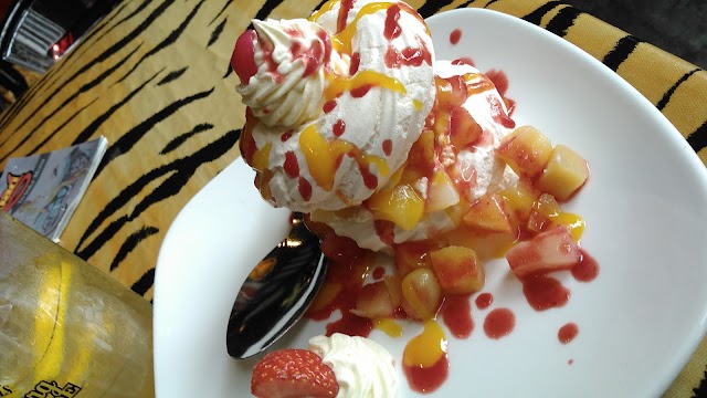 Thunder Road Café