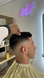 Photo n°8 de Les Barbiers du Port à Carqueiranne (Salon de coiffure)