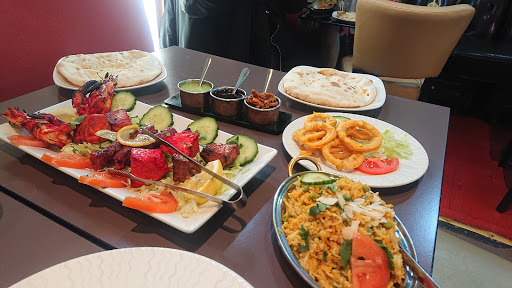 Au Marahja Gallery - France