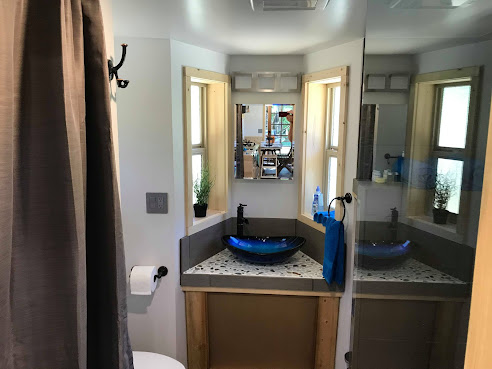 Umpqua's Last Resort - Wilderness Cabins, RV Park and Glamping by null