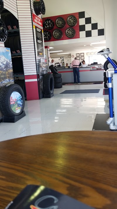 Les Schwab Tire Center