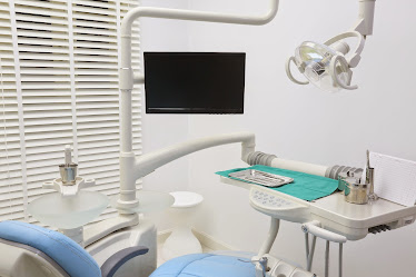 Absolute Dental - Spanish Springs
