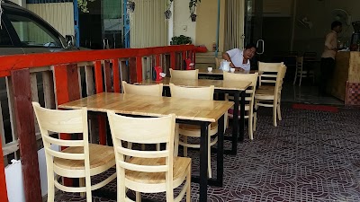 Photos of UE Caf&eacute; - កាហ្វេ យូអ៉ី