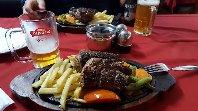 Everest Steak House