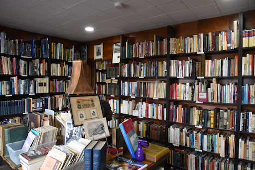 Casperson Books - Thumbnail