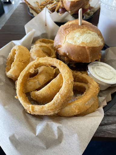 Root's Place Burgers & More - Thumbnail