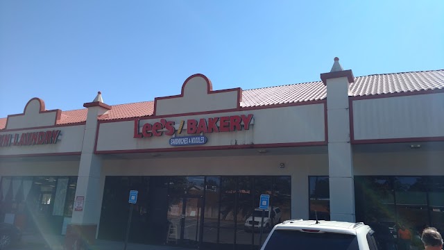 Lee's Bakery