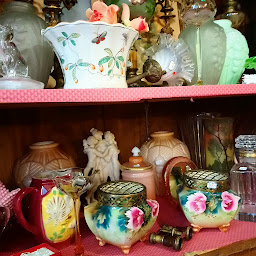 Photo n°7 de L atelier Vintage Brocante friperie Marmande à Marmande (Magasin de vêtements vintage)