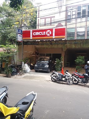 Circle K Taman Setiabudi, Author: Fauzi Pahrezi