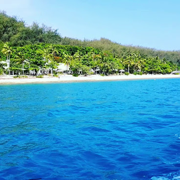 Malolo Island Resort by null