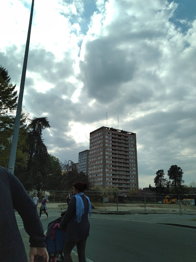 La Tour De Maurepas - Thumbnail