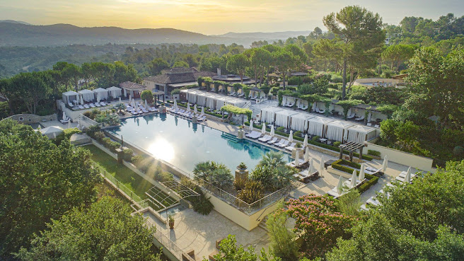 Terre Blanche by null