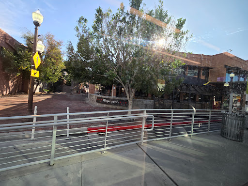 Sixth St/Mill - Visual