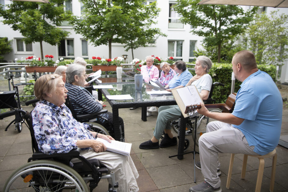 CURANUM Seniorenpflegezentrum Am Stöckheimer Markt – Bild 27