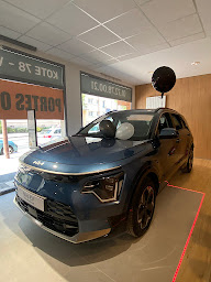 Photo n°5 de Kia | Versailles - Kote 78 à Versailles (Garage automobile)