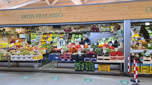 Pino Frutta - Mercato San Michele - Thumbnail