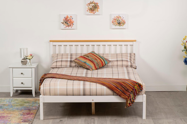 Comments and reviews of The Carpet & Bed Warehouse