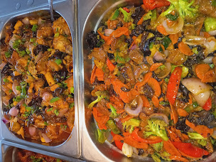 Photo n°13 de Resto Bar Le Quinquina à Saint-Paul (Restaurant)