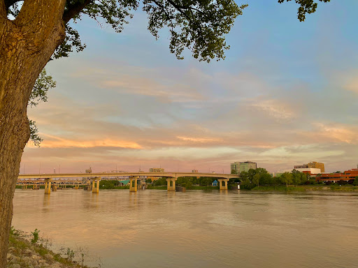 North Shore Riverwalk Park - Thumbnail