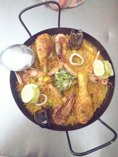 Photos of PAELLA ESPANOLA