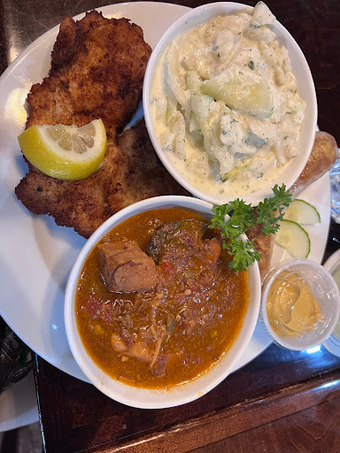 Sandra's Restaurant - Thumbnail