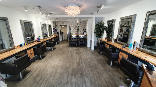 Bella Vie Hair Design