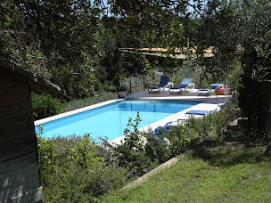 Photo n°6 de Domaine de la Cabrerie: Gite et Chambres d'hôtes avec piscine, proche Gorges de l'Ardèche, Ardèche, Avignon et Uzès le Gard à Saint-Michel-d'Euzet (Lodge)